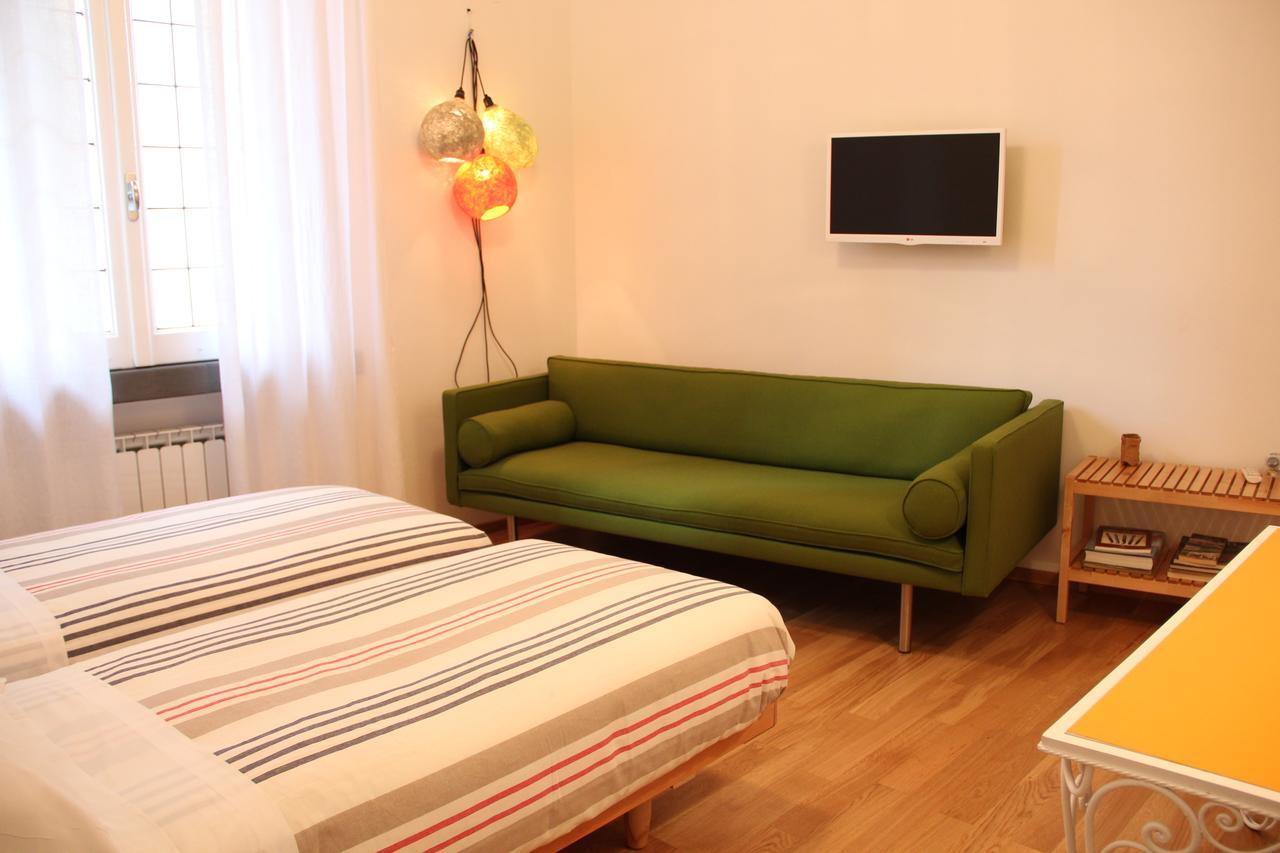 Zip . Design In Bed & Breakfast Firenze