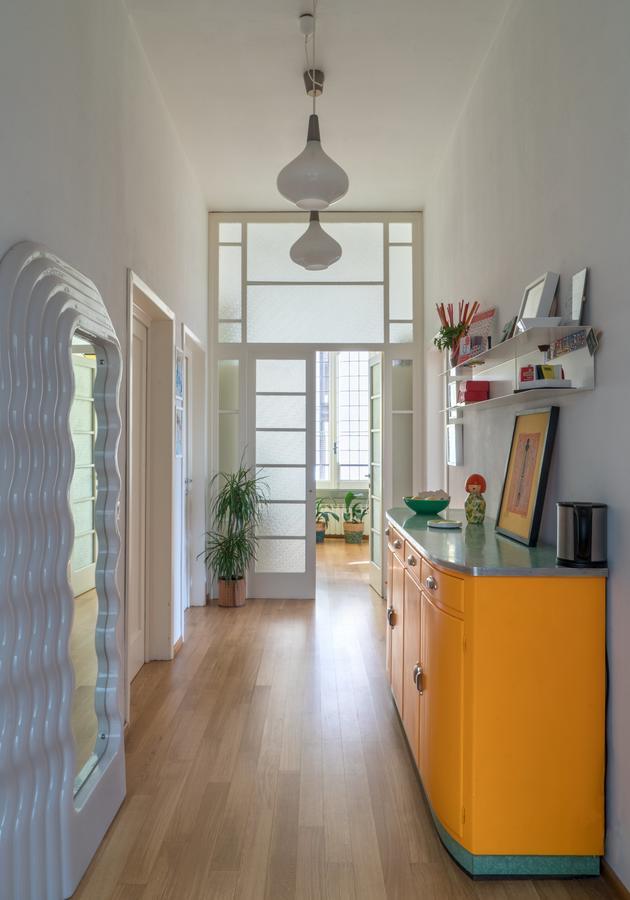 Bed & Breakfast Zip . Design In